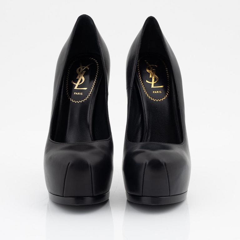 Yves Saint Laurent, a pair of black leather platform pumps, size 36 1/2.