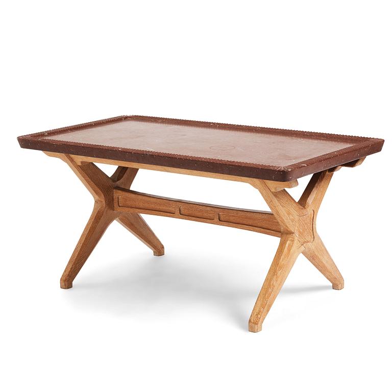 Nordiska Kompaniet, a Swedish Modern oak sofa table "NK Hantverk", Sweden 1947.