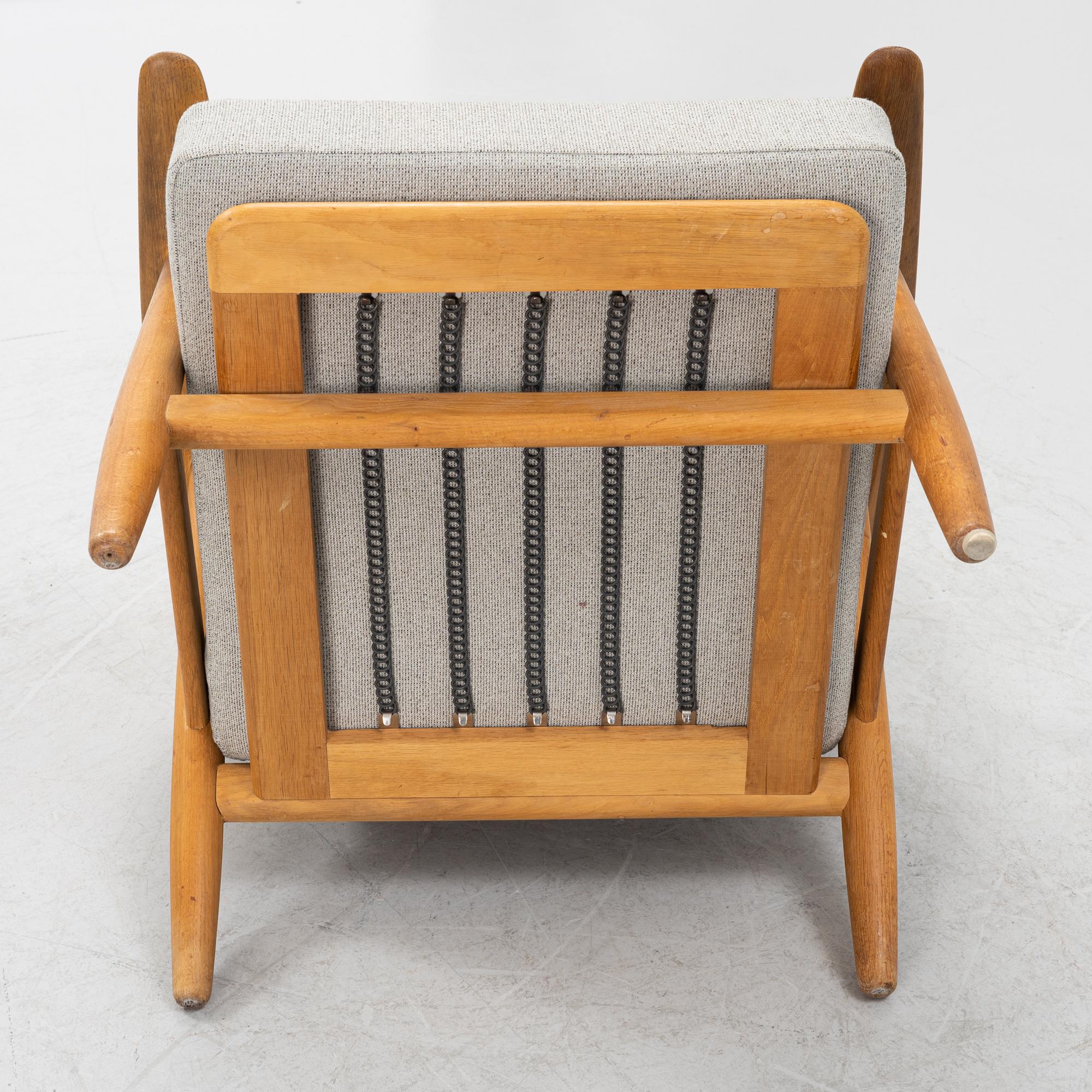 Hans J Wegner, a model 'GE 240/Cigarren' armchair, 1950's/60's.