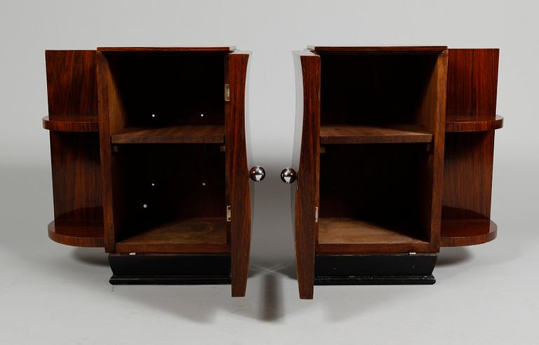 SÄNGSKÅP, 1 par, art déco.