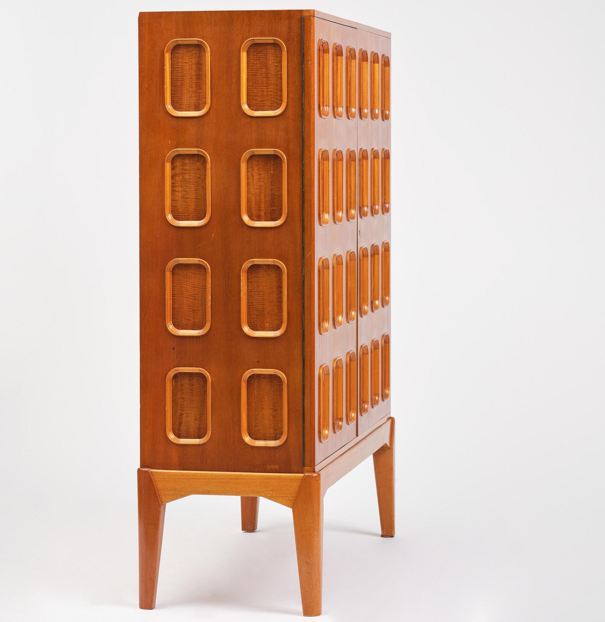 Carl Cederholm, a Swedish Modern cabinet, Stil & Form, Stockholm, 1940s-50s.