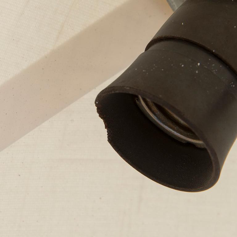 Paavo Tynell, A mid-20th Century floor lamp model 9602 for Taito, Finland.