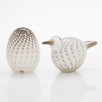 Oiva Toikka, glasfågel, "Raquel" och ägg "Star of Raquel", signerade O. Toikka Nuutajärvi 2009.