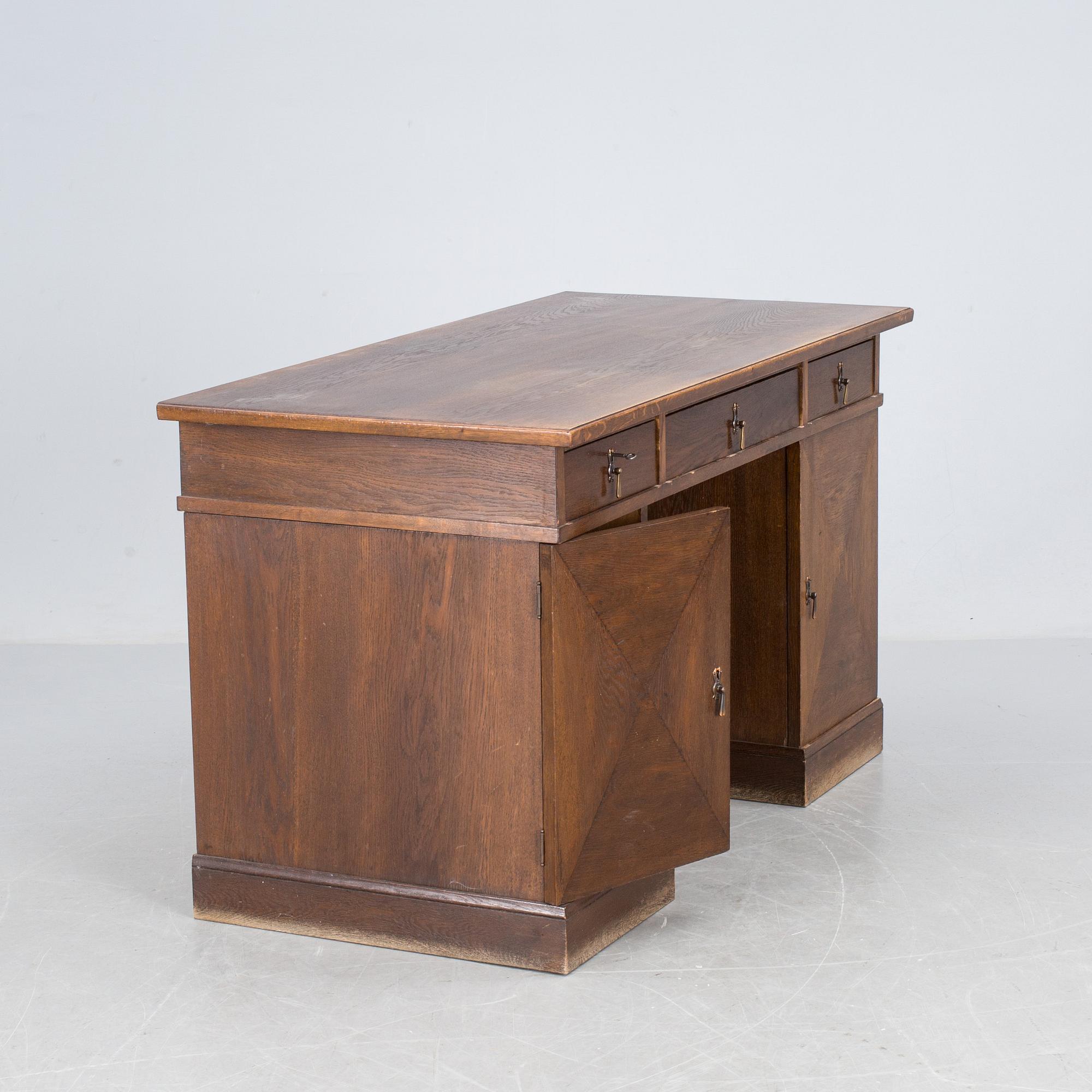 SKRIVBORD och STOL, jugend, 1900-talets början.