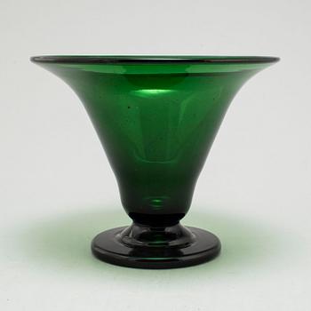 EDVIN OLLERS, a glass vase, Kosta 1917.