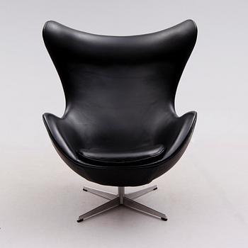 FÅTÖLJ, "Ägget", Arne Jacobsen, Fritz Hansen, Danmark.