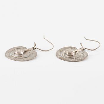 Tapio Wirkkala, earrings a pair, "Omena"/"Apple", silver.