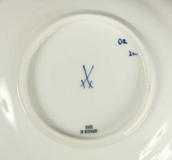 SERVISDELAR, 6 delar. Porslin, Meissen "Lökmönstret".