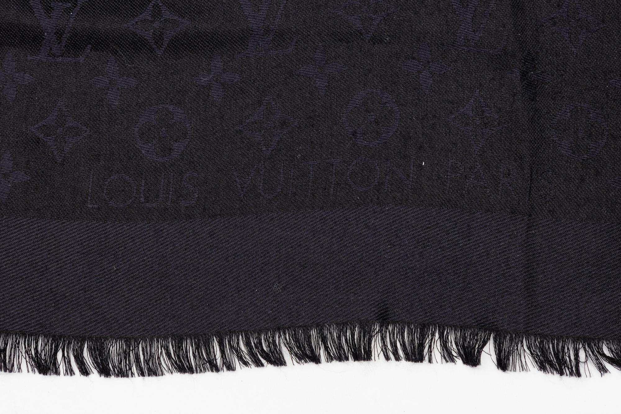 Louise Vuitton, sjal.