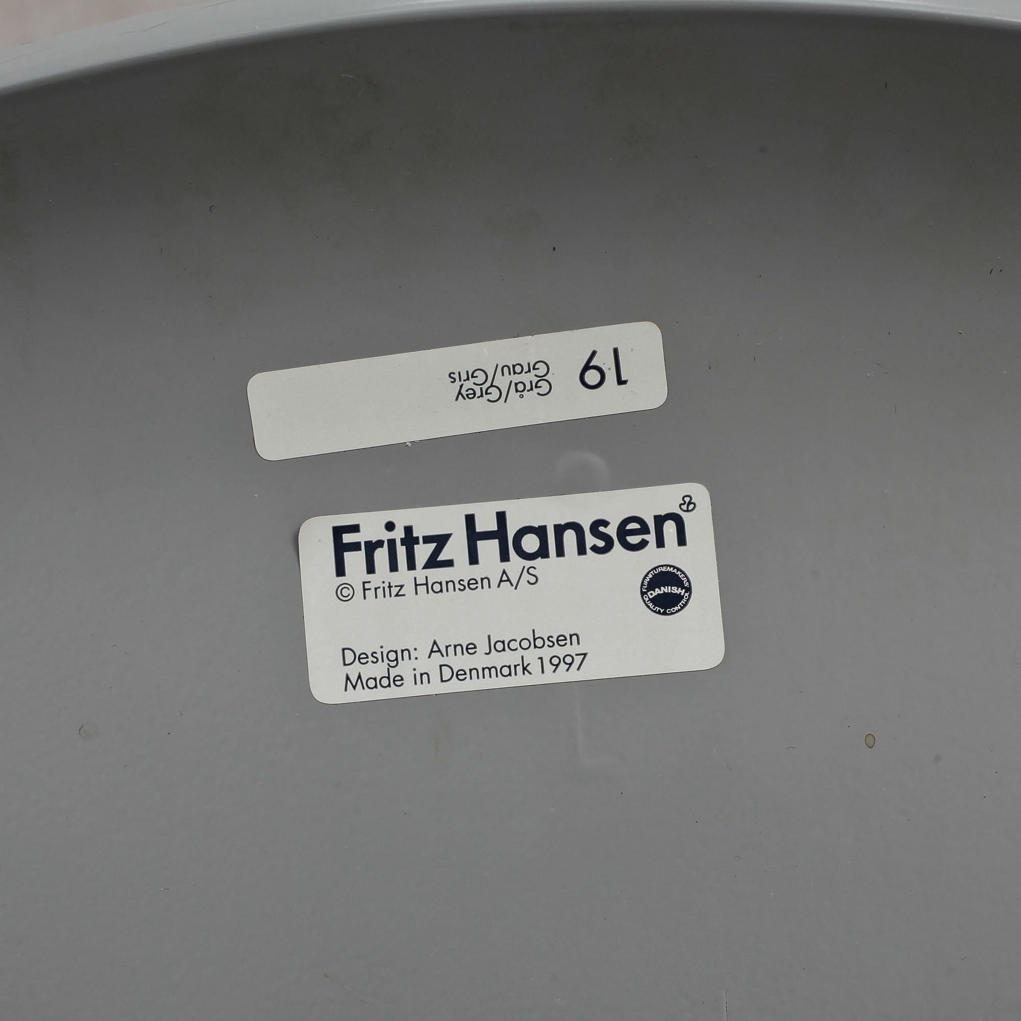 STOL, "Sjuan", Arne Jacobsen, Fritz Hansen.