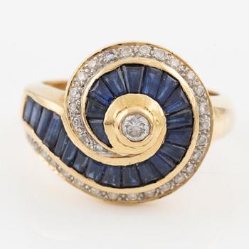 Ring, 18K gold set with brilliant-cut diamonds and sapphires.