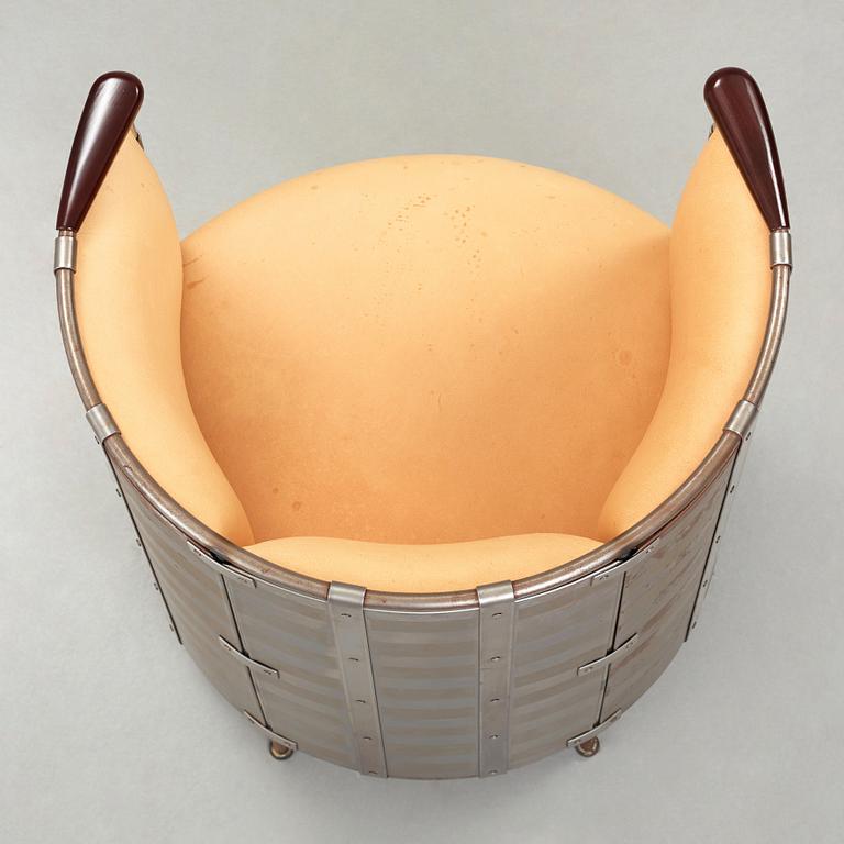 Mats Theselius, an 'Älgskinnsfåtöljen' armchair, Källemo, Sweden ca 1991.