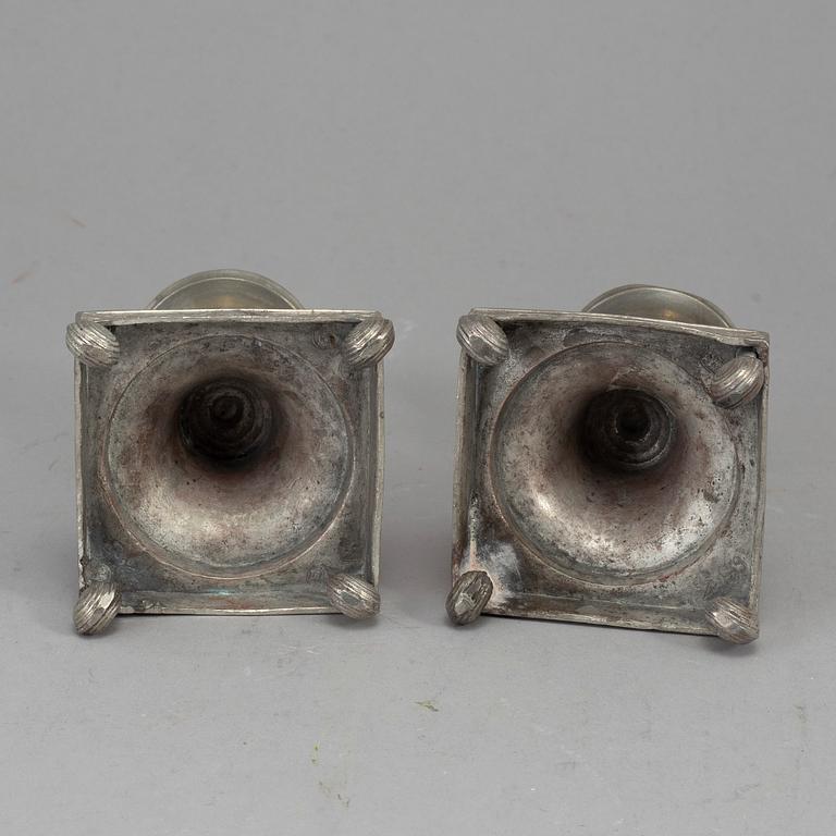 A pair of Swedish late gustavian pewter candlesticks, early 19th century.