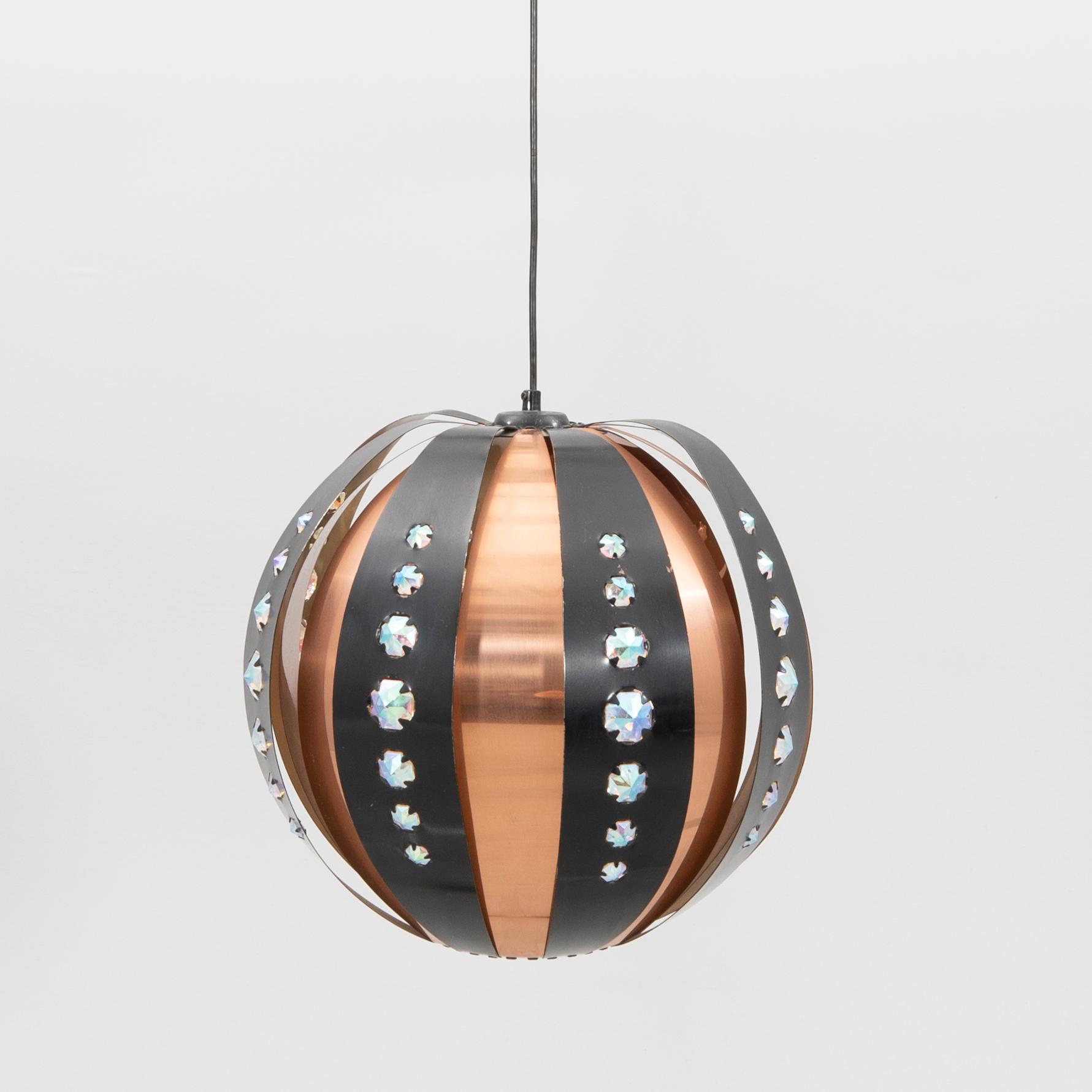Taklampa, troligen Werner Schou, Coronell Electro, Danmark, 1900-talets andra hälft.