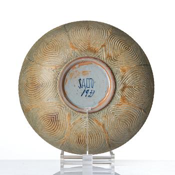 Axel Salto, a stoneware "fluted style" stoneware bowl, Denmark 1933.