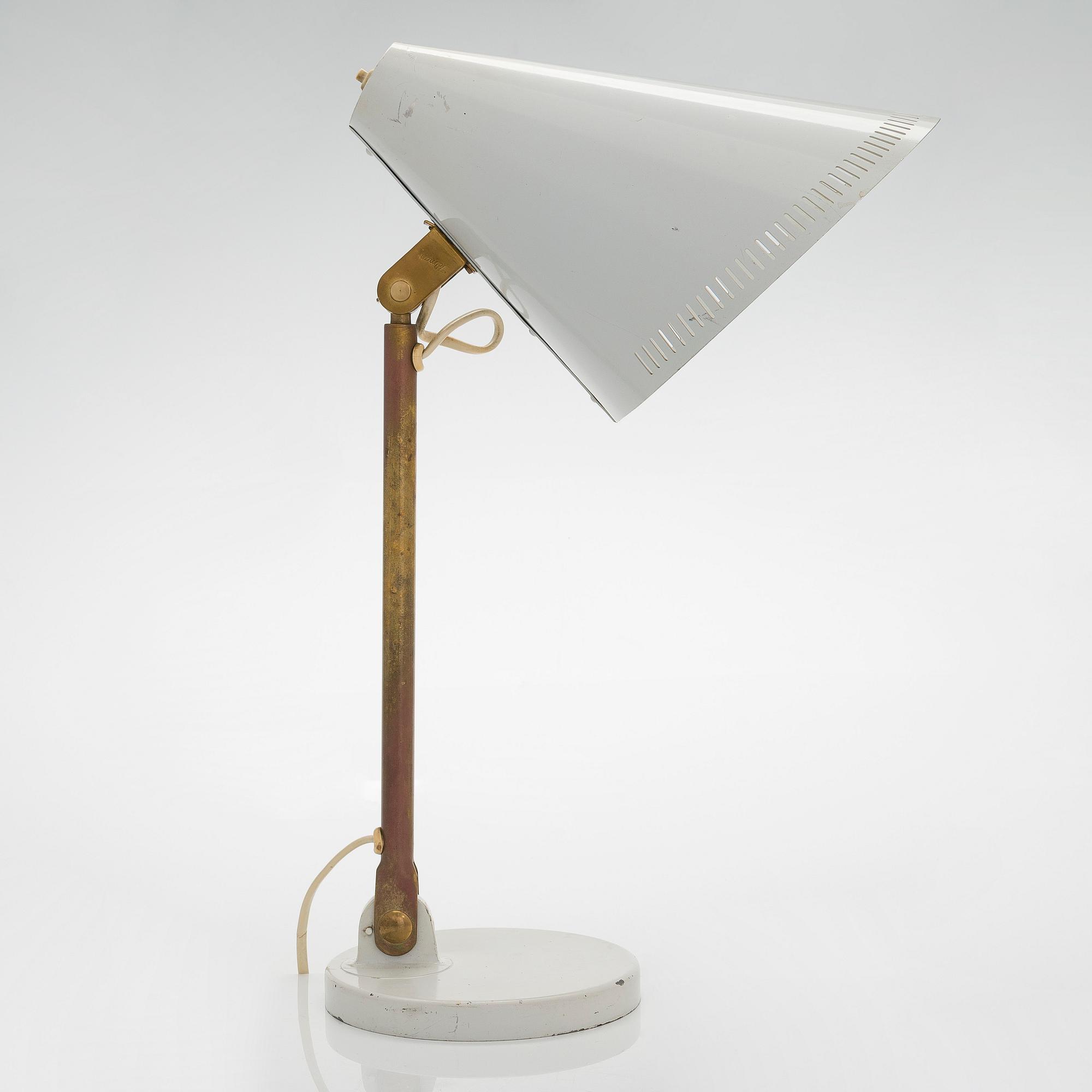 Paavo Tynell, bordslampa, modell 9222, Idman,, 1900-talets mitt.