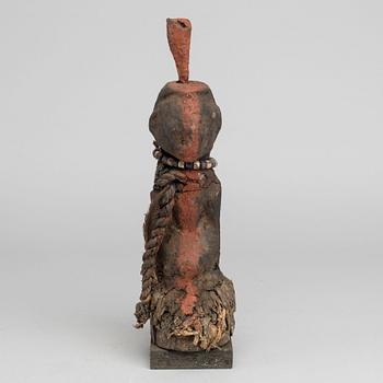 Ancestor figure, Basonge, DR Congo.