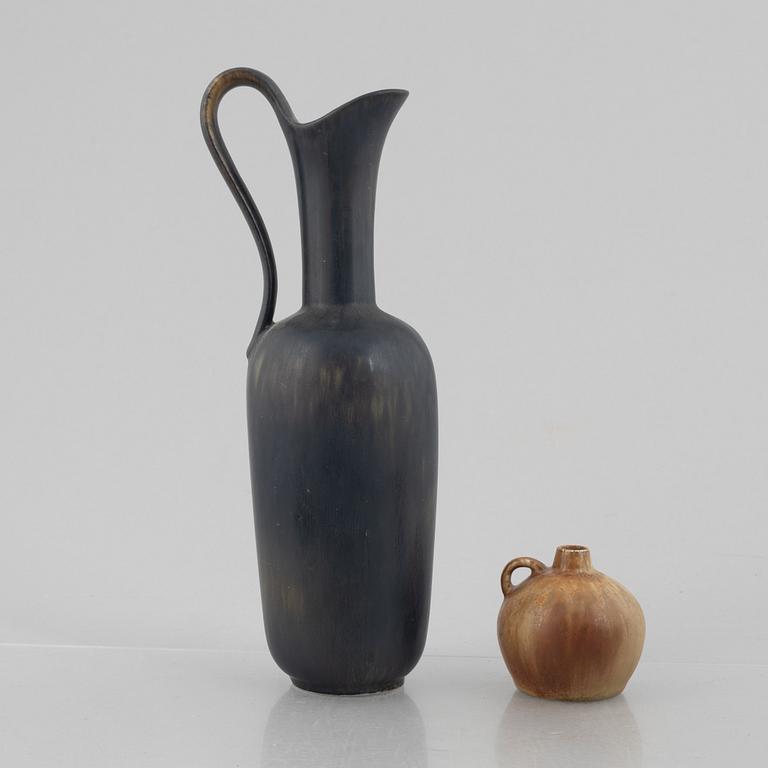 Gunnar Nylund, five pieces of stoneware, Rörstrand, Sweden.