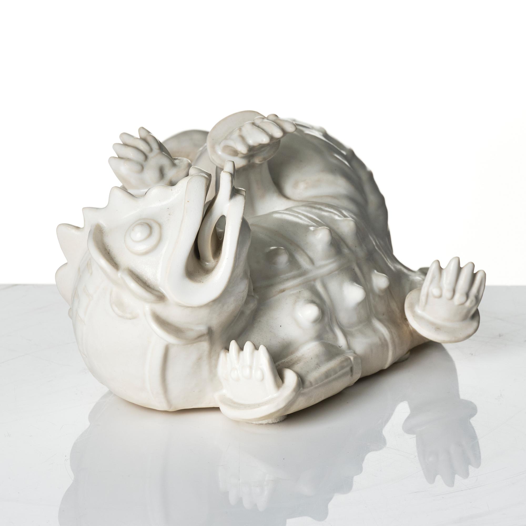 Wilhelm Kåge, two ceramic sculptures av dragons, Gustavsberg, ca 1940.