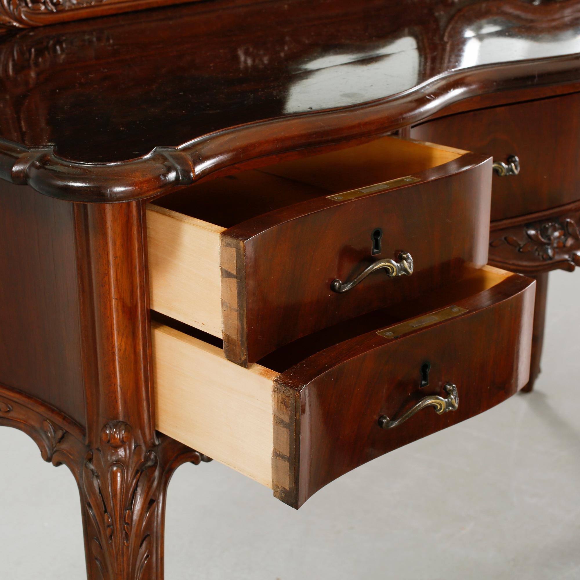 A a makeup table from the first haöf of the 20th century.