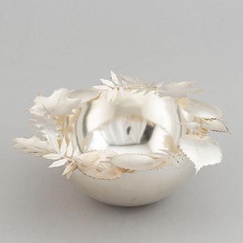 Caroline Lindholm, a sterling silver bowl, Stockholm 2011.