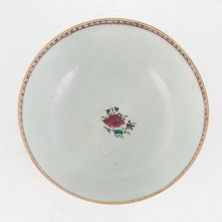 Bålskål, porslin, Kina, Qingdynastin, Qianlong (1736-95).