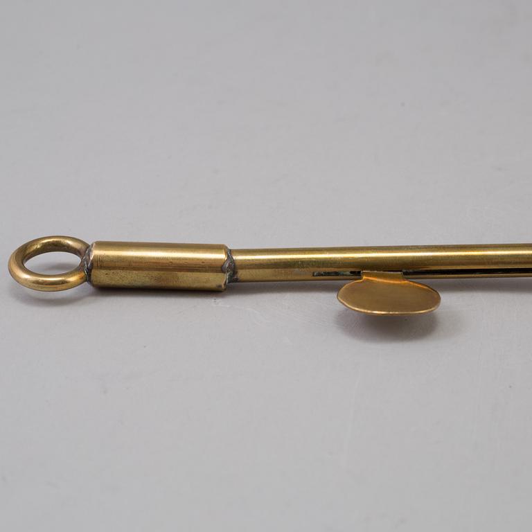 A BRASS CANDLE SNUFFER/LIGHTER, 19th century.