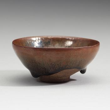 A temmoku bowl, Song dynasty (960-1279).