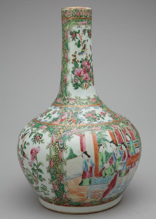 VAS / BORDSLAMPA, porslin, Qing dynastin, Kanton, 1800-tal.