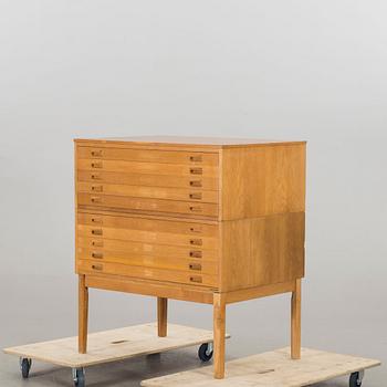 A mid 20th century cabinet.