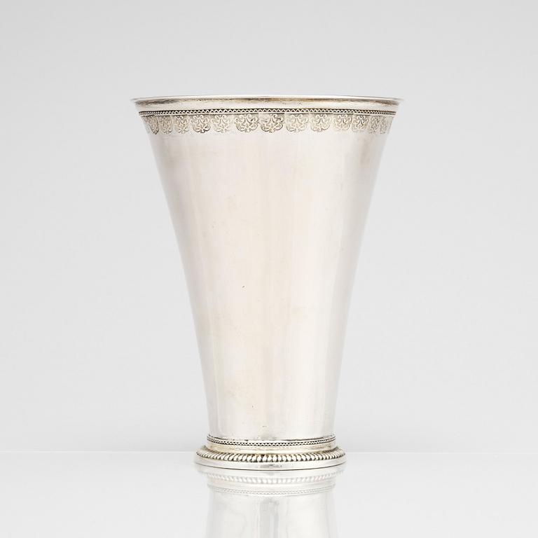 A Swedish 18th Century parcel-gilt silver beaker, mark of Paul Zachun, Norrköping, 1732.