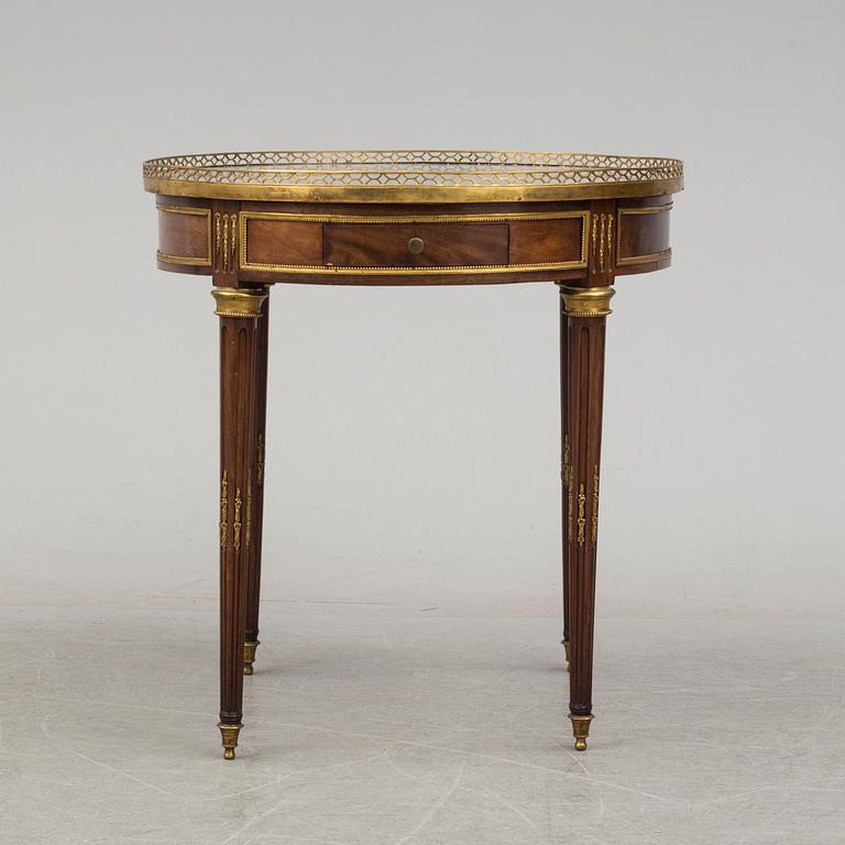 Table bouillotte, Directoire-style, France, 19th century.