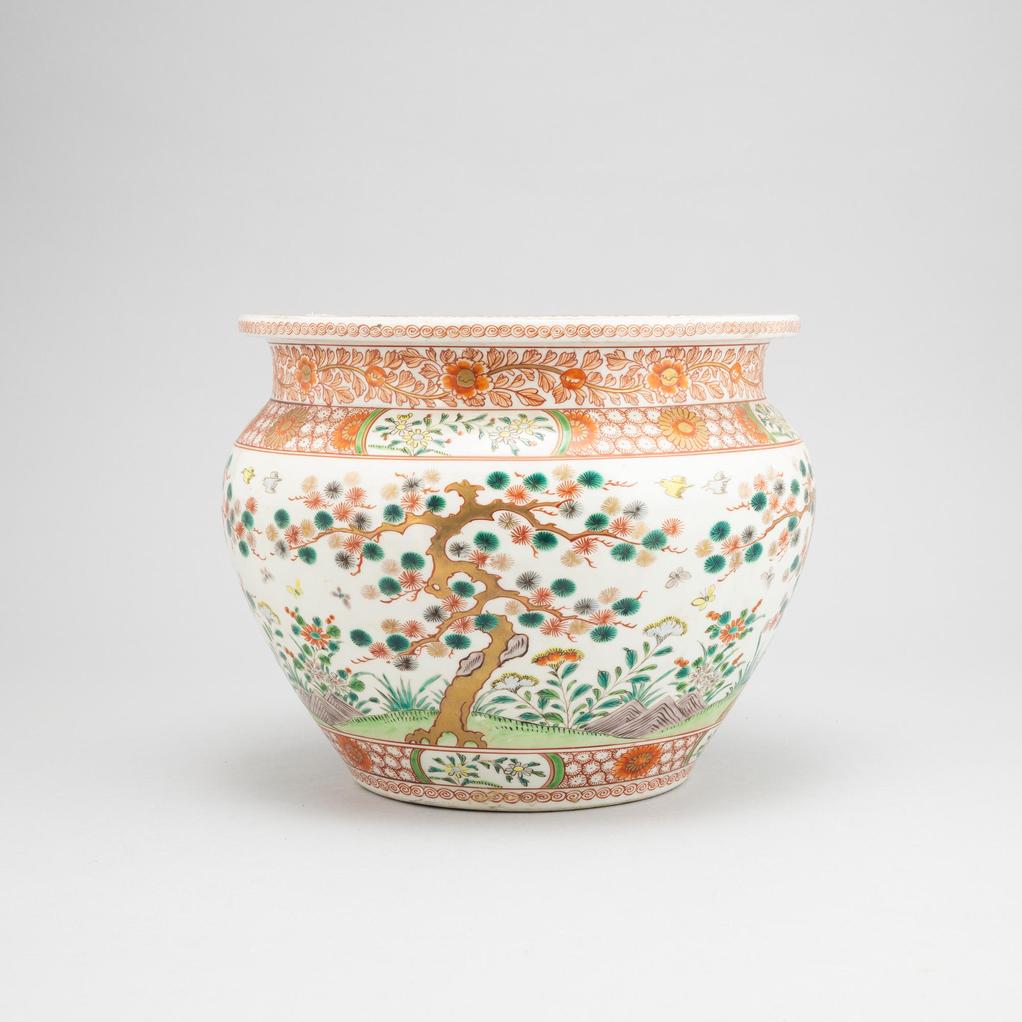 A Samson flower pot, France circa 1900.