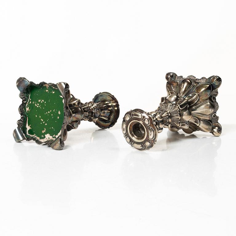 Ljusstakar, ett par, silver, barockstil, Svenska importstämplar, 1900-tal.