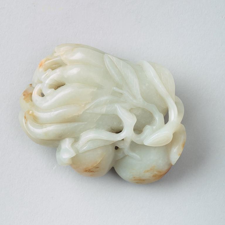 A Chinese carved nephrite sculpture. Qing dynasty, early 20th century.