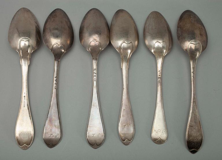MATSKEDAR 6 st, silver, Finland och Sverige, 1800-talets första hälft. Vikt 350 g.