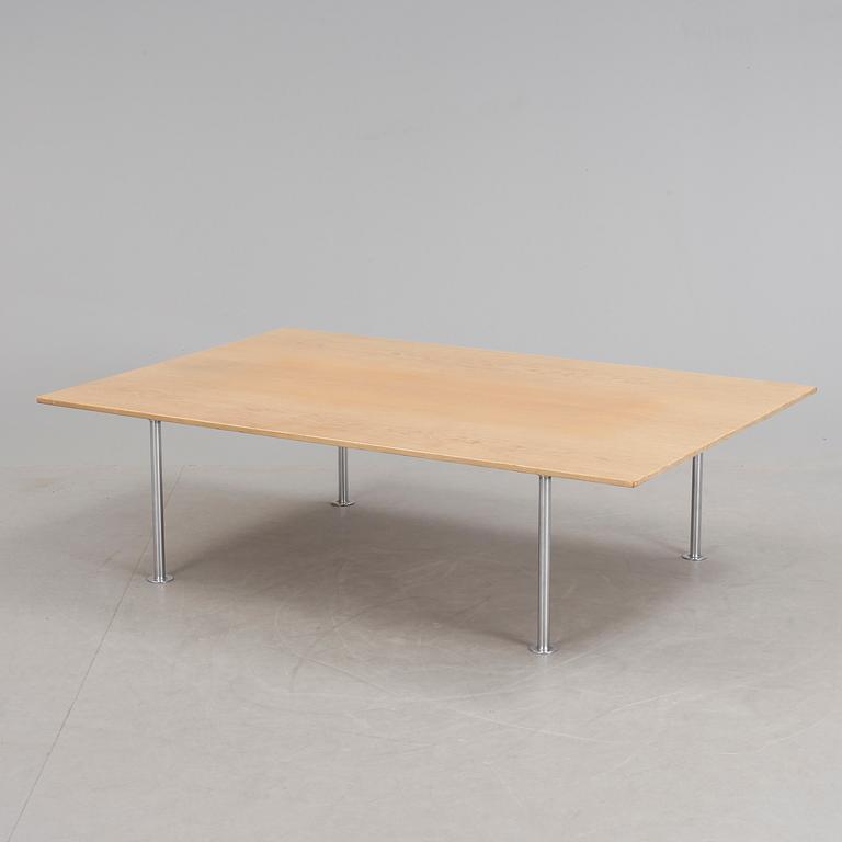 SOFFBORD, Bruno Mathsson, Dux, 1900-talets senare del.