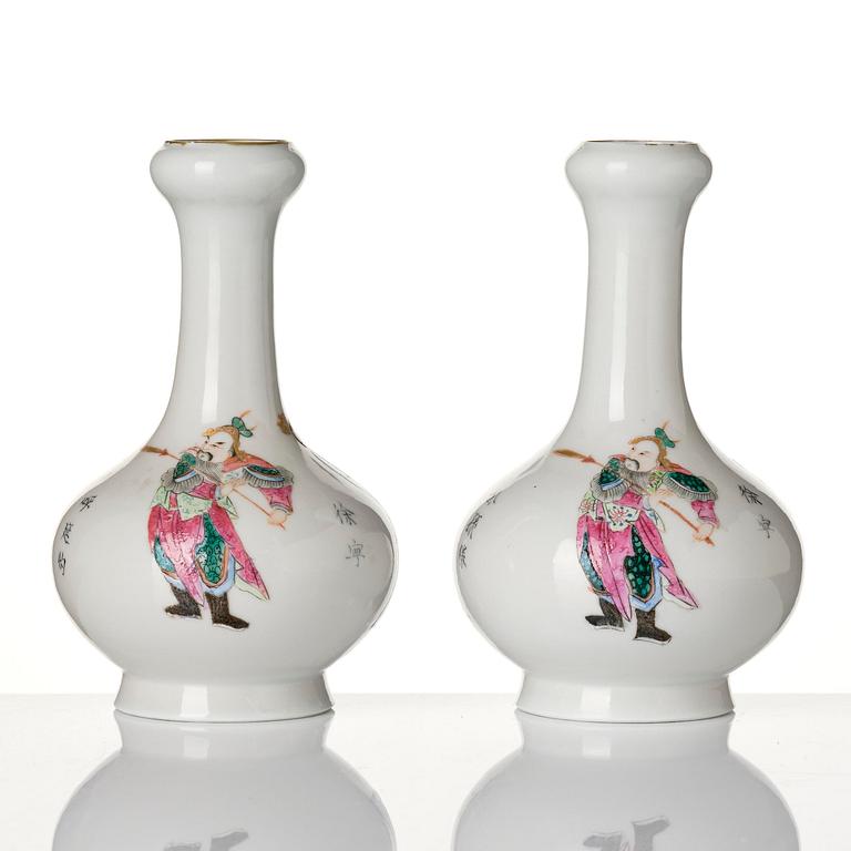A pair of famille rose 'Wu Shang Pu' vases, Qing dynasty, 19th century.