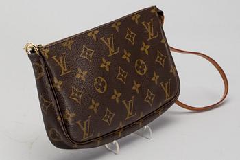 VÄSKA, "Pochette", Louis Vuitton.