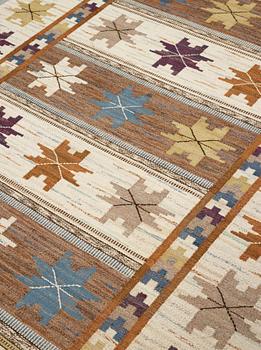 Märta Måås-Fjetterström, Matta, "Höstmattan", rölakan, ca 307,5-309 x 200-202 cm, signerad AB MMF.