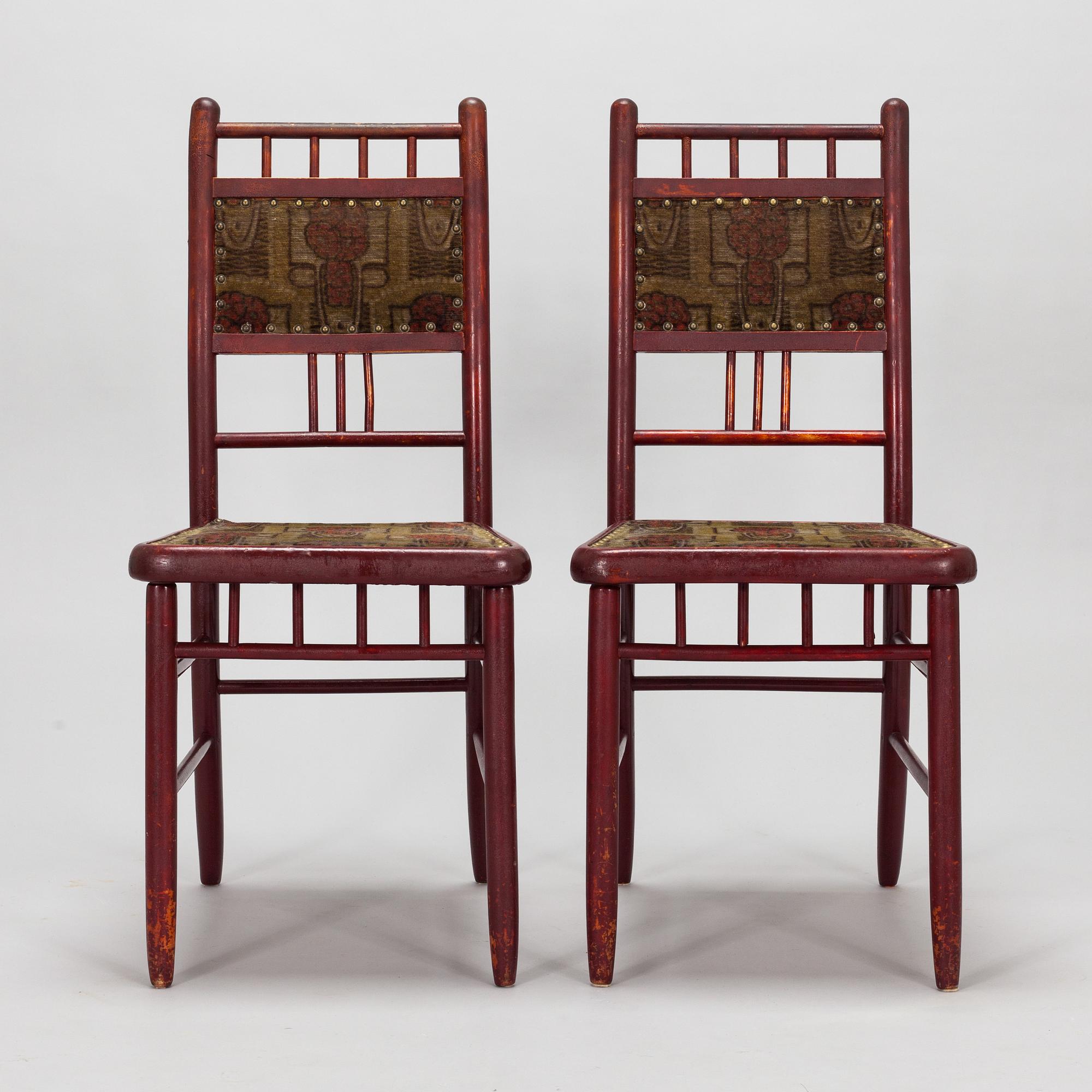 Four model 22 chairs. Suomen tuoli-, kalusto- ja sorvaustehdas, Jyväskylä & Muurame. 1910/20s.