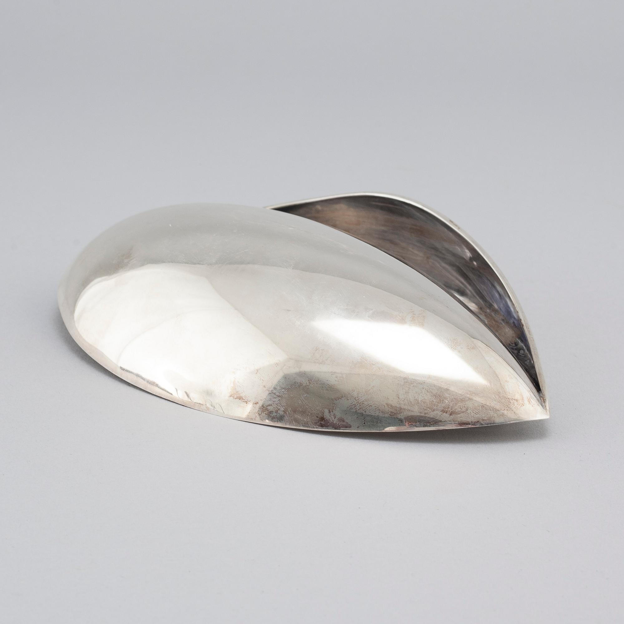 TAPIO WIRKKALA, a silver bowl, Hopeakeskus Tavastehus, model "Lieve", 1955.