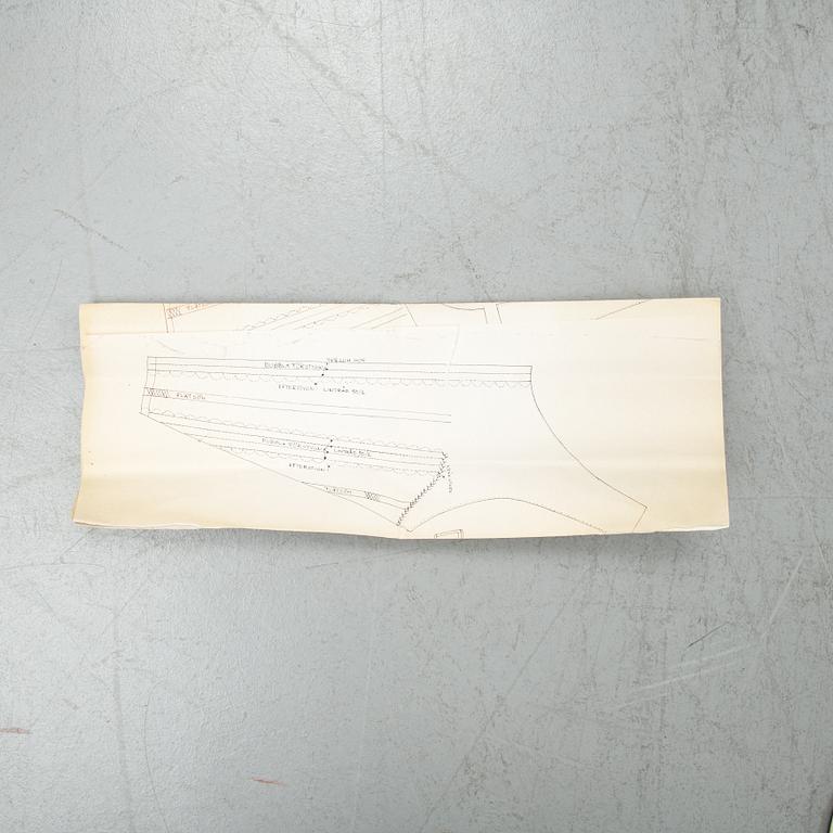 Folkdräkt, Östra Härad, 1900-talets andra hälft. Omkring storlek 38.