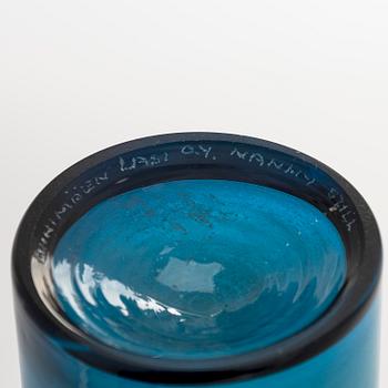 Nanny Still, pullo, malli 1734, signeerattu Nanny Still Riihimäen Lasi O.Y.