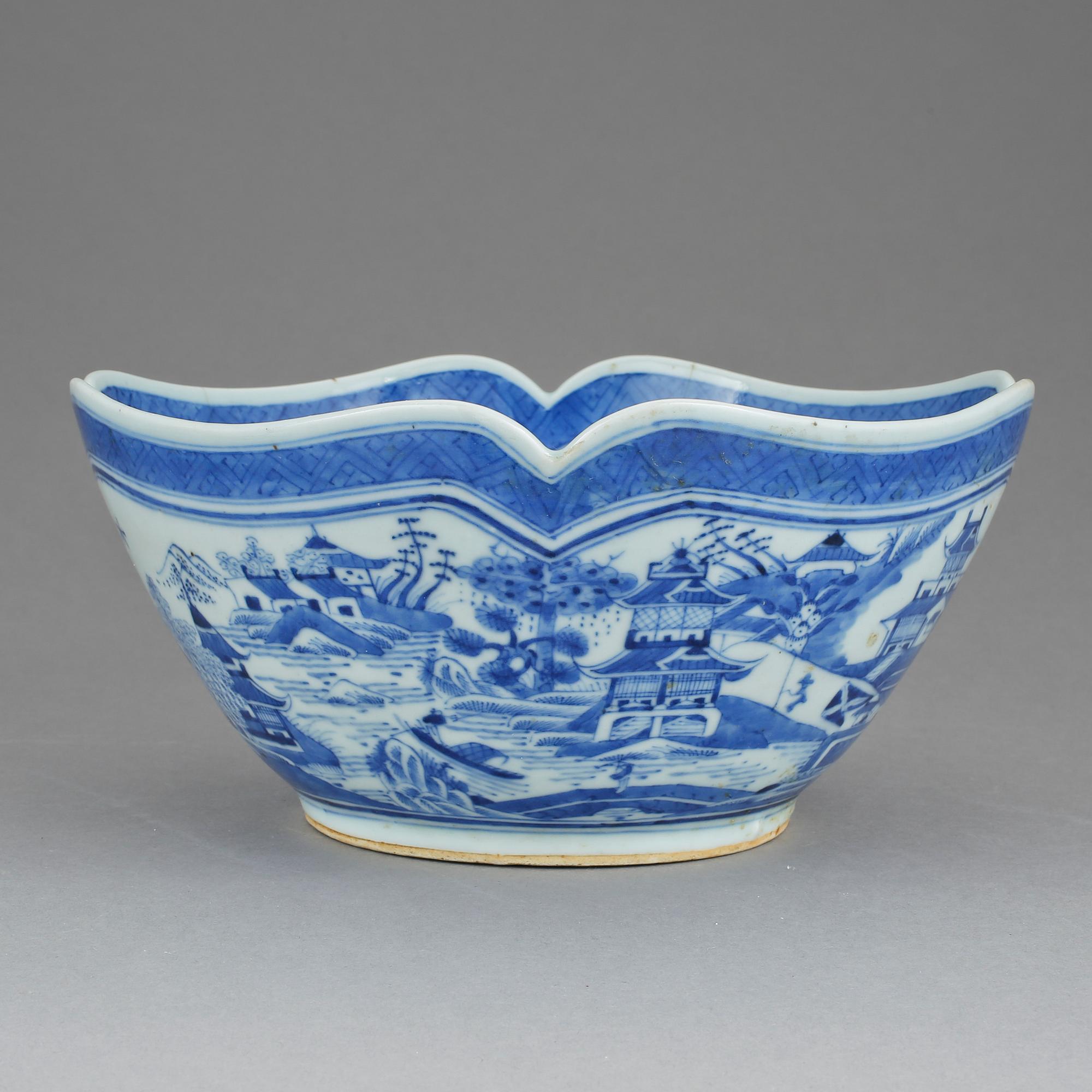 SKÅL, porslin, Jiaqing, 1800-tal.