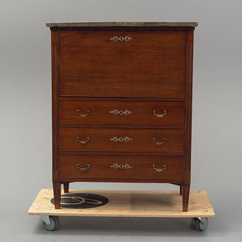 A late Gustavian, mahogny  secretaire from around the year 1800.