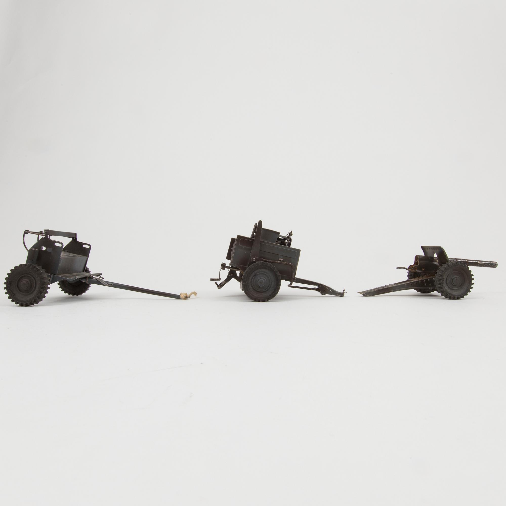 Five military vehicles Germany 1930/40s.