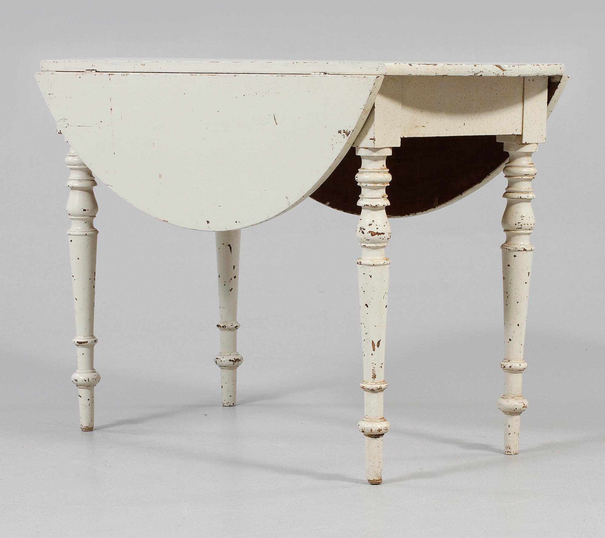 KLAFFBORD, nyrenässans, omkring sekelskiftet 1900.