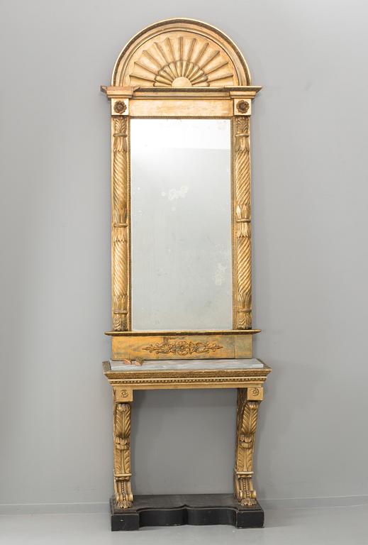A EMPIRE CONSOLE TABLE AND MIRROR, FIRST HALF OF 19TH CENTURY.