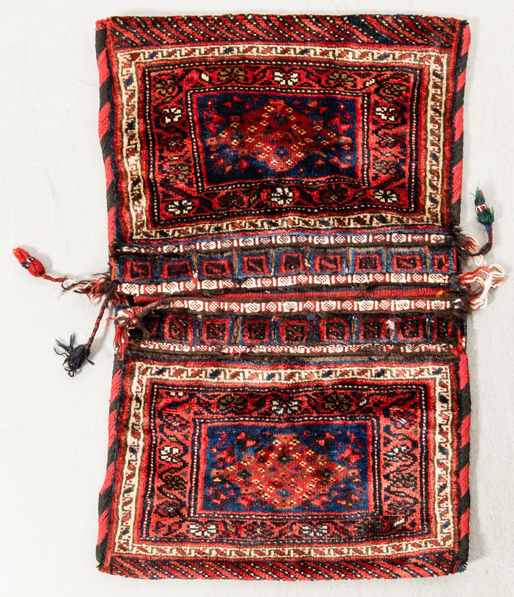 Saddlebag Bachtiari Khorjin antique, approx. 85x54 cm.